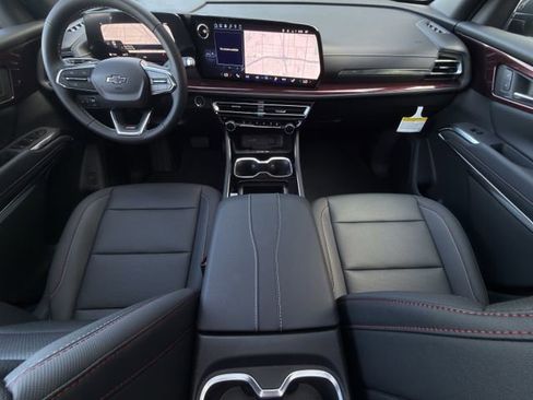 New 2026 Chevrolet Traverse Z71 w/ Driver Confidence Package image 10