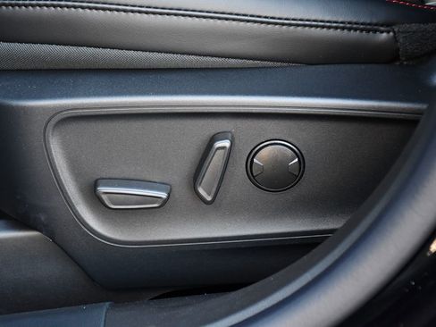 Used 2026 Ford Escape ST-Line w/ Tech Pack #1 image 14