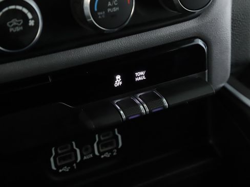 Used 2023 RAM 1500 Big Horn image 14