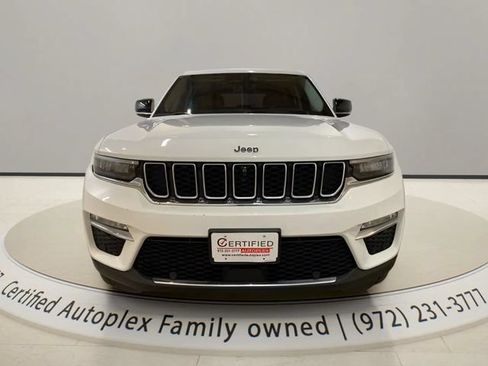 Used 2022 Jeep Grand Cherokee Limited 4xe w/ Luxury Tech Group II AWD/4WD image 8
