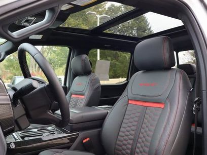 New 2025 Ford F150 Lariat w/ Equipment Group 502A High