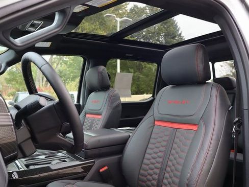 New 2025 Ford F150 Lariat w/ Equipment Group 502A High image 4