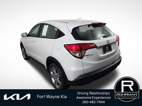 Used 2016 Honda HR-V LX image 9