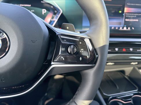 Certified 2026 BMW 530i RWD image 20