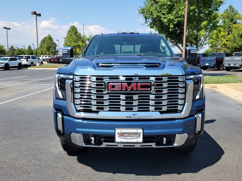New 2026 GMC Sierra 2500 Denali w/ Denali Reserve Package image 5