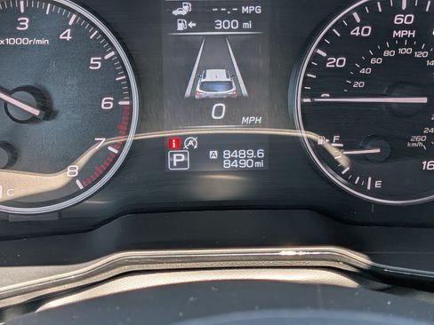 Used 2025 Subaru Outback Premium AWD/4WD image 29