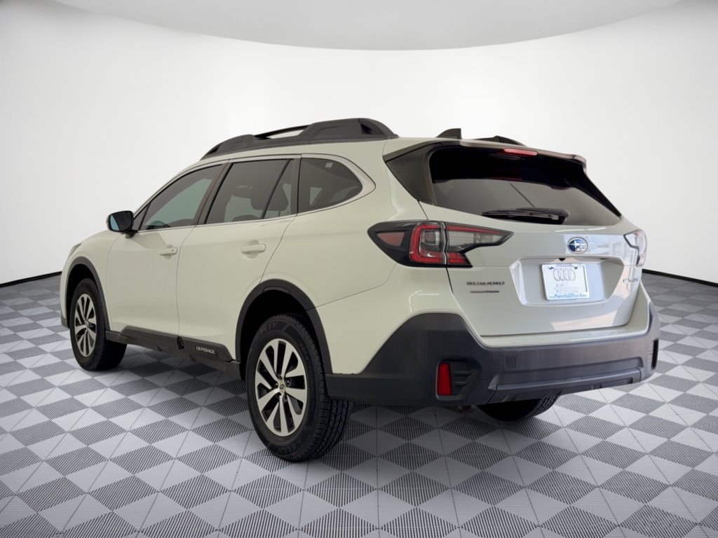 Used 2021 Subaru Outback Premium AWD/4WD image 3