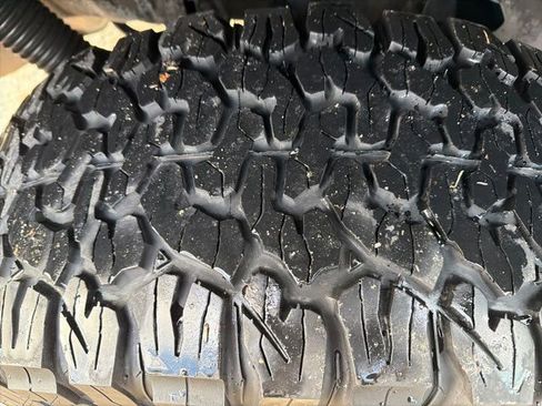 Used 2018 Jeep Wrangler Unlimited Sport image 31