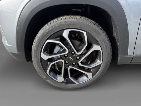 New 2026 Chevrolet Trax RS w/ Driver Confidence Package image 9