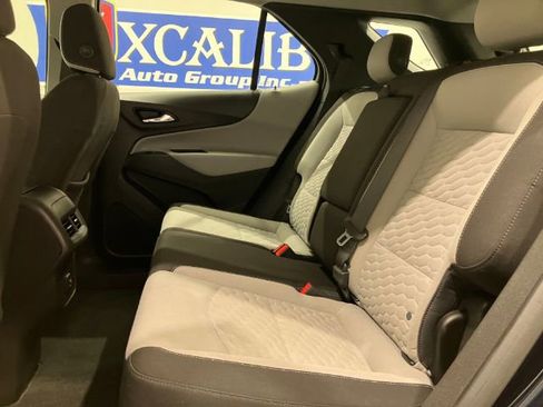 Used 2020 Chevrolet Equinox LS image 33