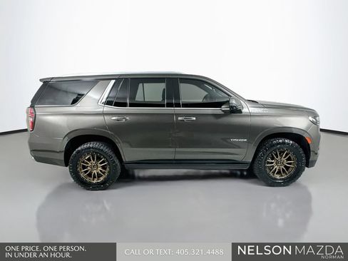 Used 2021 Chevrolet Tahoe High Country w/ Premium Package AWD/4WD image 5
