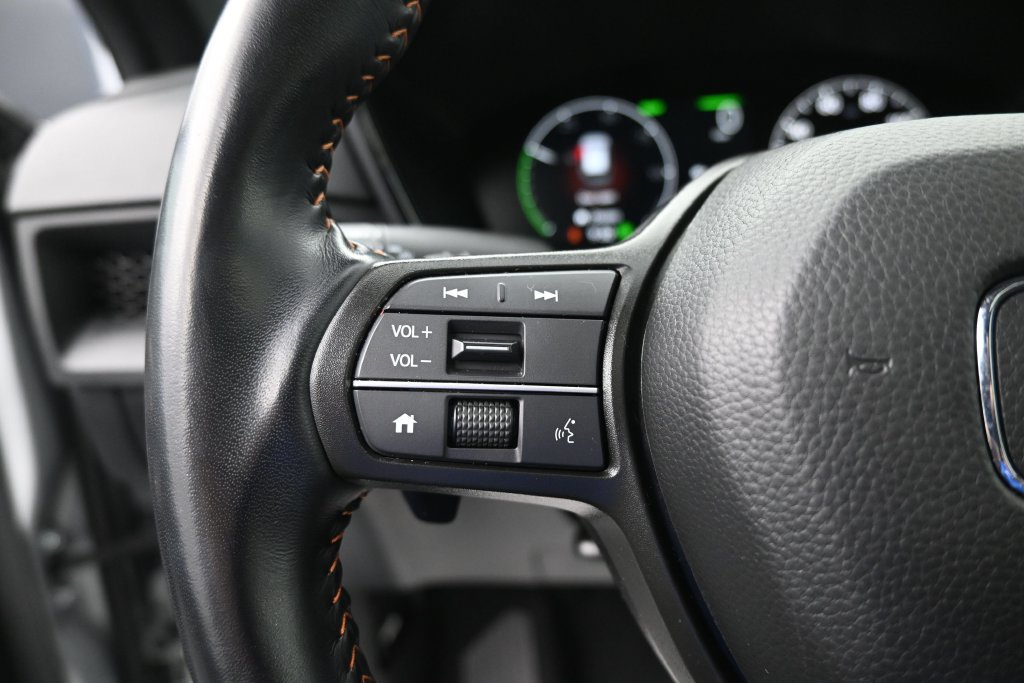 Used 2025 Honda CR-V Sport-L image 25
