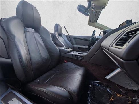 Used 2010 Aston Martin DB9 image 19