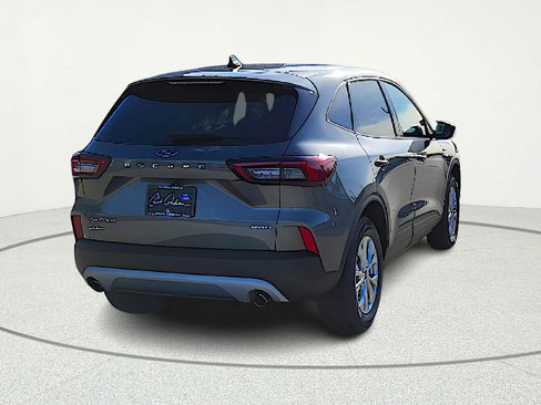 New 2026 Ford Escape Active w/ Active Premium Tech Pack image 8