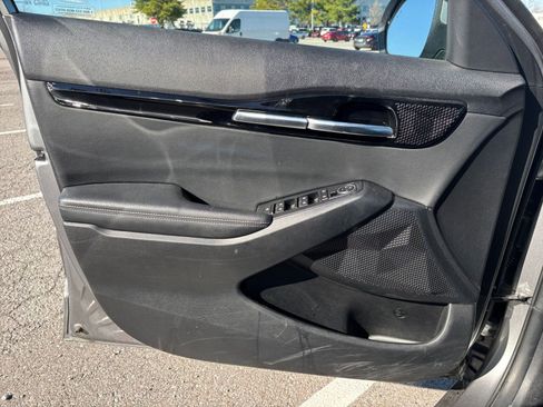 Used 2025 Kia Seltos S image 18
