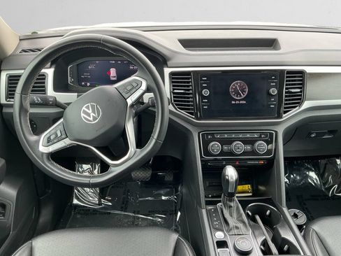 Used 2023 Volkswagen Atlas SE w/ Panoramic Sunroof Package AWD/4WD image 10