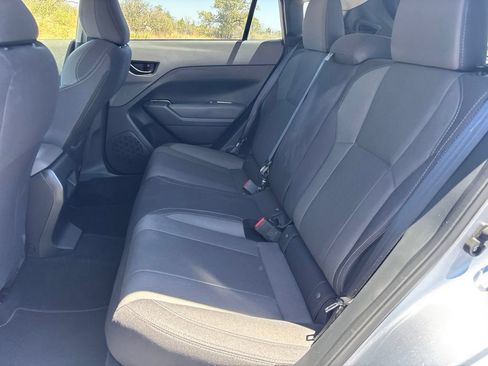 Used 2025 Subaru Crosstrek 2.0i w/ Popular Package #1A AWD/4WD image 12