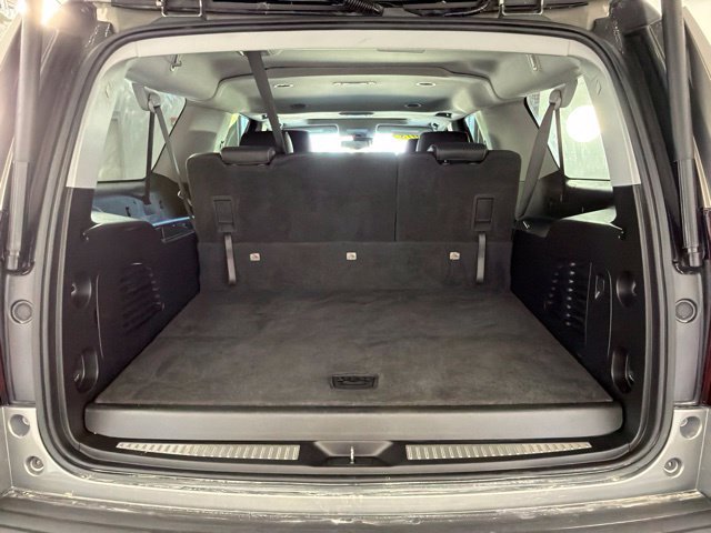 Used 2018 Chevrolet Suburban LT AWD/4WD image 30