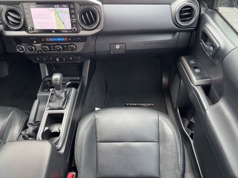 Certified 2021 Toyota Tacoma TRD Sport w/ TRD Premium Sport Package image 18