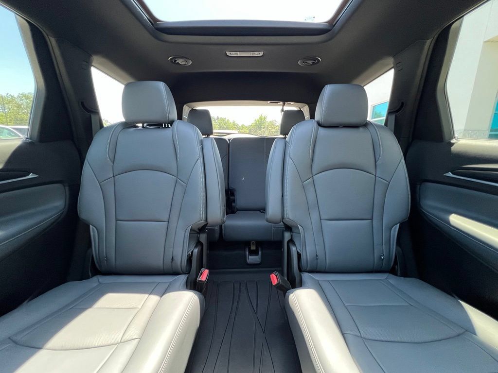 Used 2023 Buick Enclave Premium w/ Experience Buick Package FWD image 10
