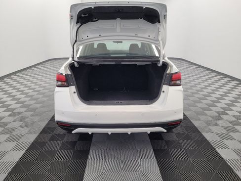 Used 2025 Nissan Versa SV FWD image 29