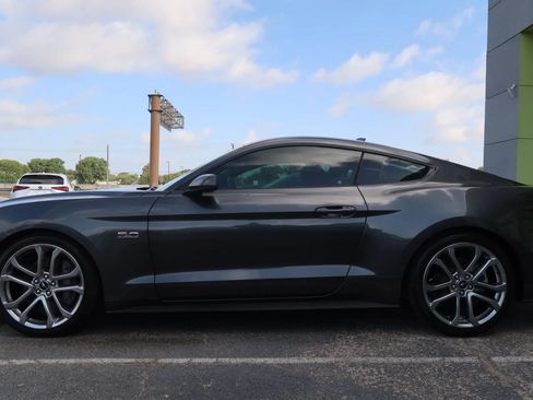 Used 2020 Ford Mustang GT Premium RWD image 10