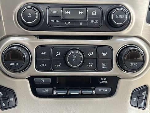 Used 2020 GMC Yukon Denali w/ Open Road Package image 31