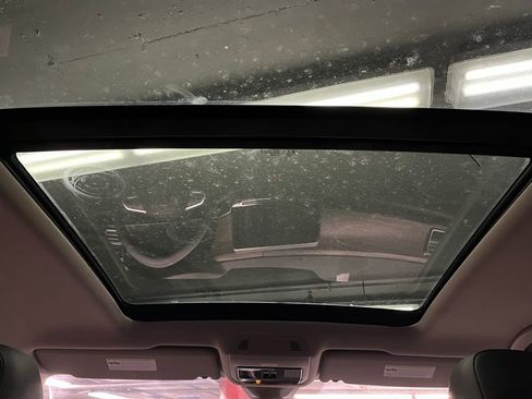 New 2026 Volkswagen Atlas SEL Premium R-Line image 10