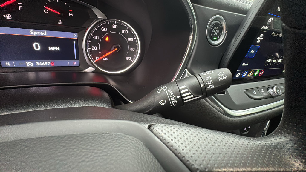 Used 2025 Chevrolet Blazer LT AWD/4WD image 19