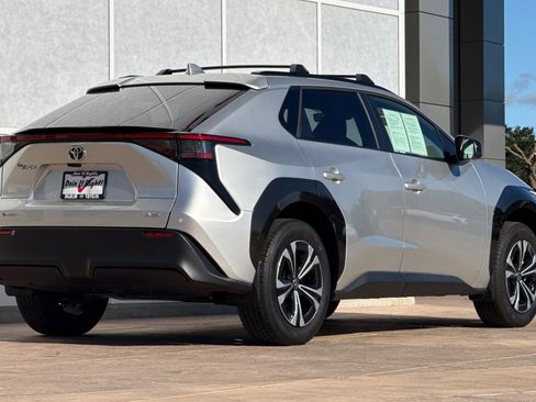 Certified 2025 Toyota bZ4X AWD w/ Weather Package image 4