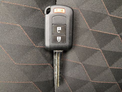 Used 2021 Mitsubishi Mirage ES image 32