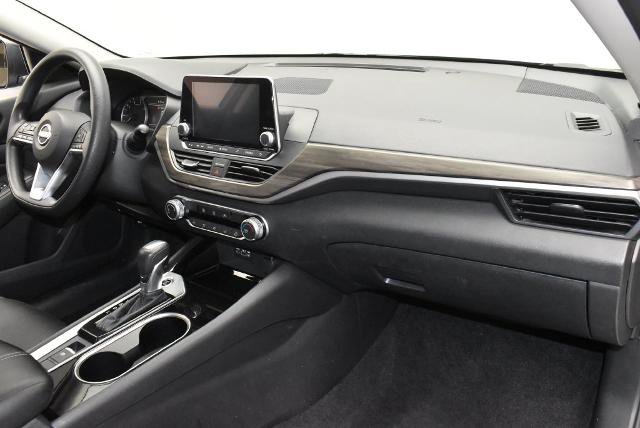 Certified 2024 Nissan Altima 2.5 SV AWD/4WD image 24