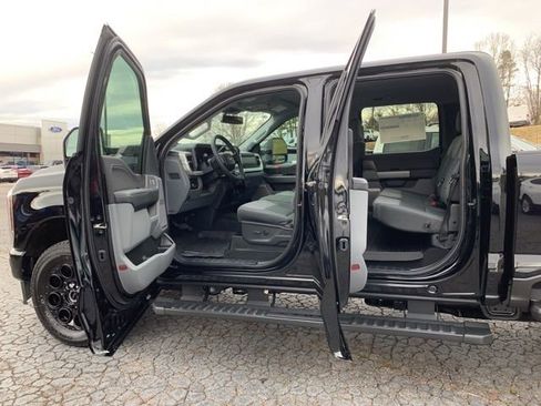 New 2026 Ford F250 XLT w/ XLT Premium Package AWD/4WD image 10