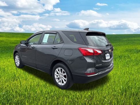 Used 2018 Chevrolet Equinox LS image 41