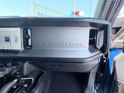 Used 2021 Ford Bronco First Edition AWD/4WD image 18