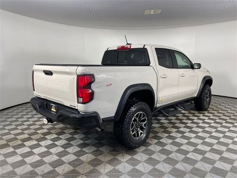 New 2026 Chevrolet Colorado ZR2 w/ Technology Package image 21