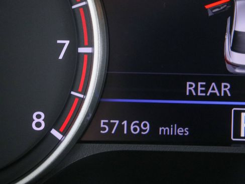 Used 2024 Nissan Sentra SV FWD image 16
