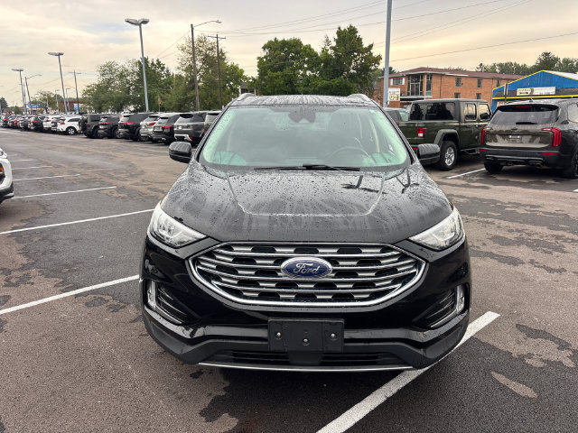 Used 2022 Ford Edge SEL w/ Convenience Package AWD/4WD image 8