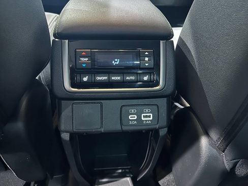 Used 2024 Subaru Ascent Onyx Edition Limited AWD/4WD image 28
