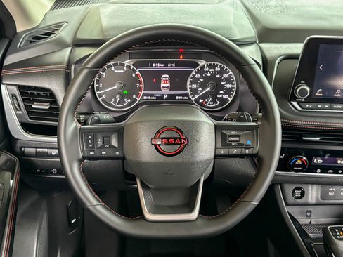 Used 2025 Nissan Rogue SV w/ Rock Creek Premium Package AWD/4WD image 25