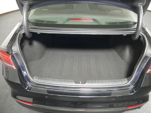 Used 2018 Kia Optima S image 6