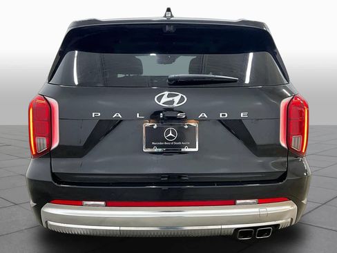 Used 2024 Hyundai Palisade Calligraphy FWD image 5