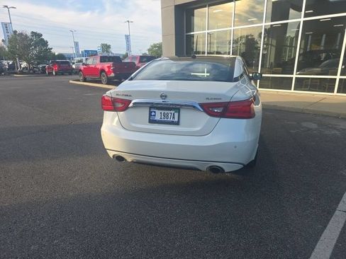 Used 2016 Nissan Maxima Platinum FWD image 7