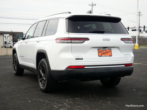 Used 2025 Jeep Grand Cherokee L Laredo w/ Trailer Tow Package image 14