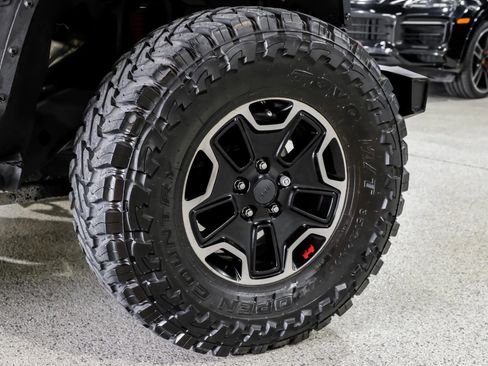 Used 2014 Jeep Wrangler Unlimited Rubicon image 61
