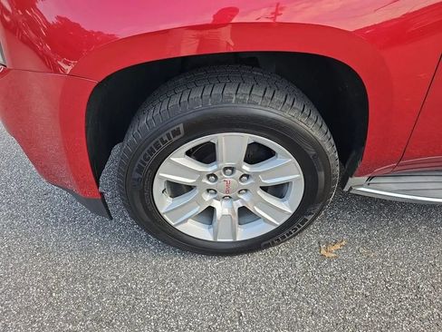 Used 2015 GMC Yukon SLE w/ Convenience Package image 9