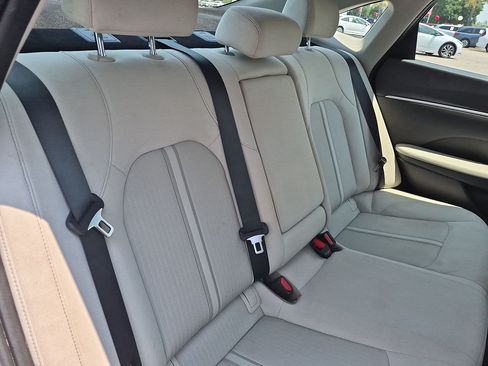 Used 2025 Hyundai Sonata SEL FWD image 30