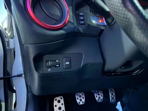 Used 2013 Scion FR-S image 15