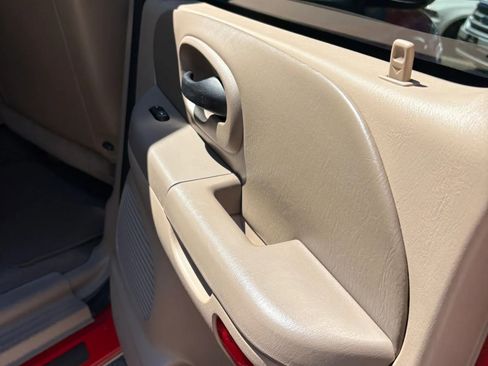 Used 2002 Ford F150 King Ranch AWD/4WD image 25