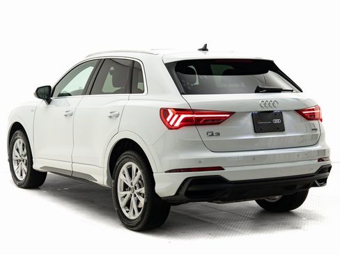 Certified 2025 Audi Q3 2.0T Premium w/ Convenience Package image 30